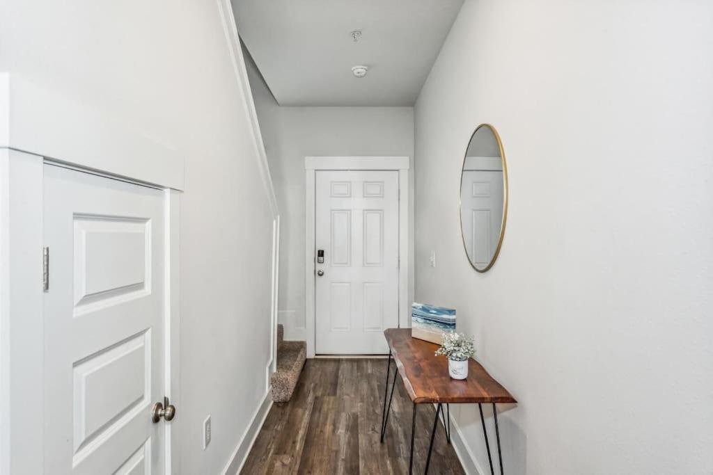 Luxury Townhome Near Downtown And Pensacola Beach מראה חיצוני תמונה