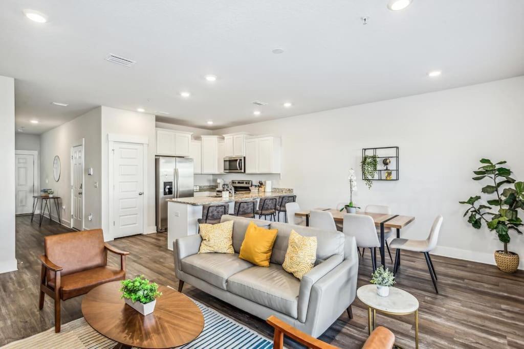 Luxury Townhome Near Downtown And Pensacola Beach מראה חיצוני תמונה