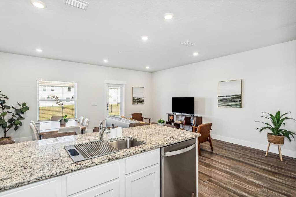 Luxury Townhome Near Downtown And Pensacola Beach מראה חיצוני תמונה