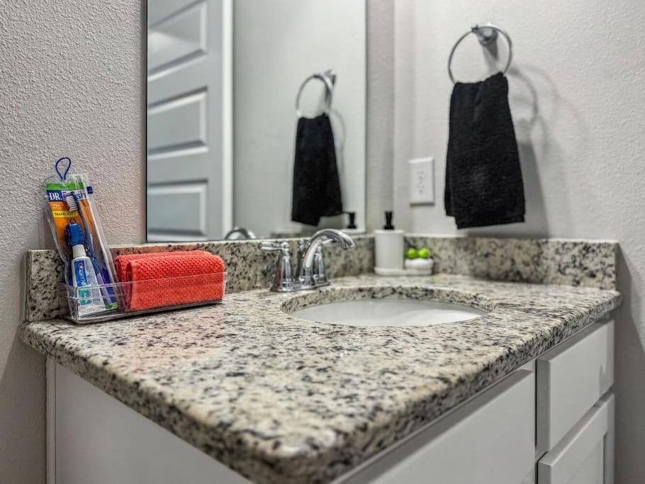 Luxury Townhome Near Downtown And Pensacola Beach מראה חיצוני תמונה
